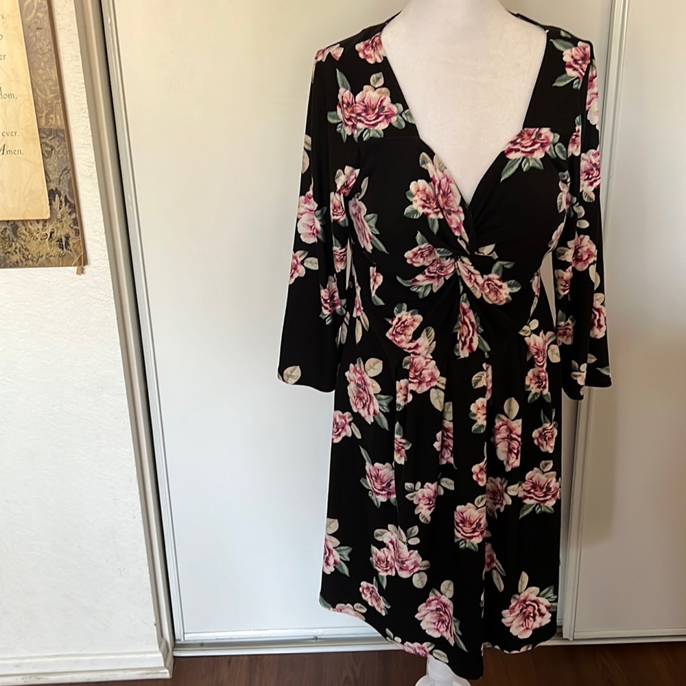 Plant Gold Dress.   #634
